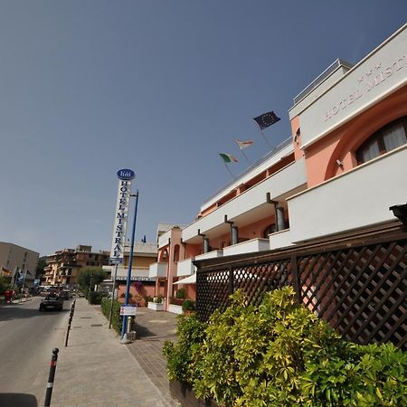 Hotel Mistral Marina di Campo Dış mekan fotoğraf