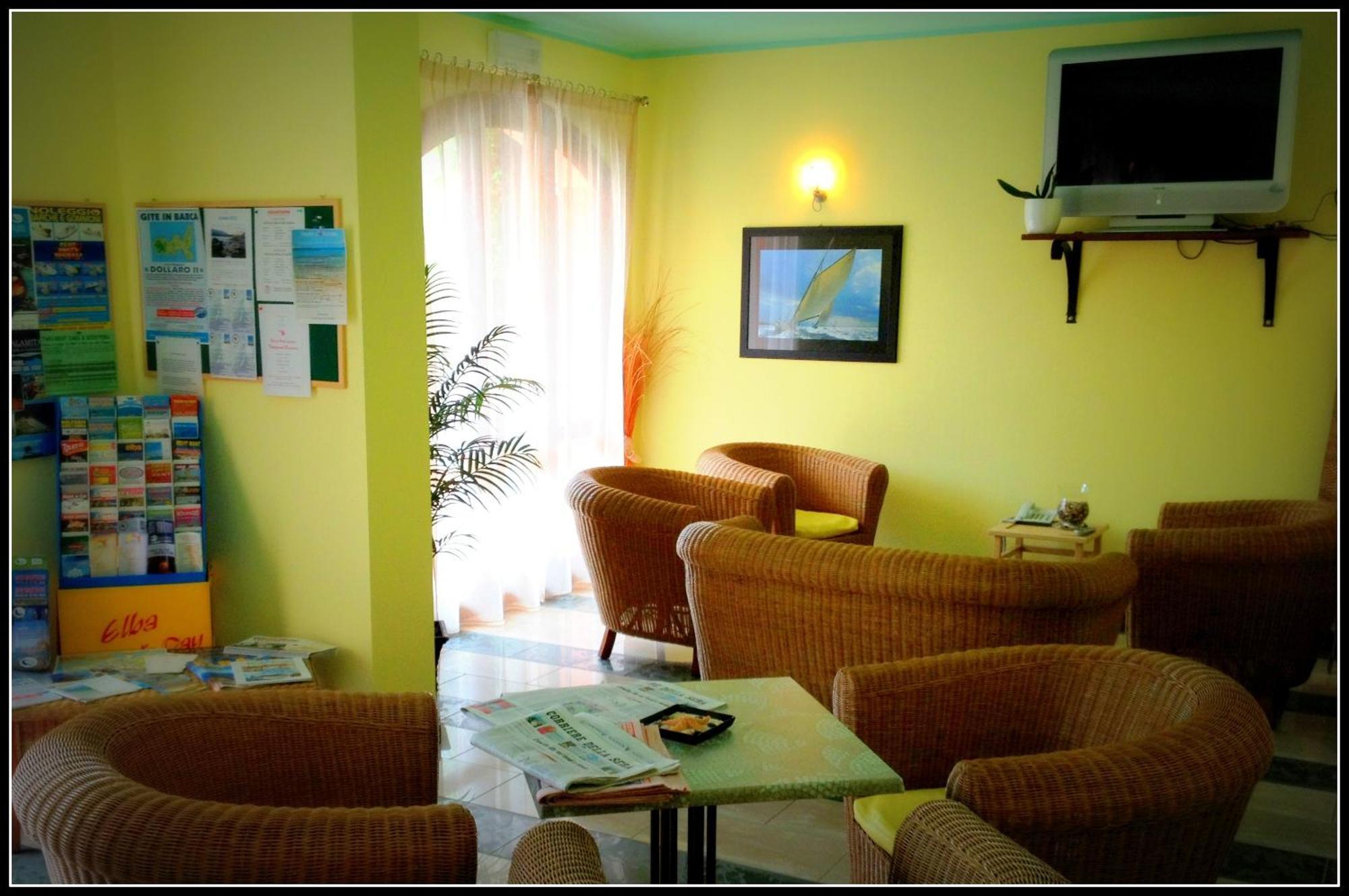 Hotel Mistral Marina di Campo Dış mekan fotoğraf