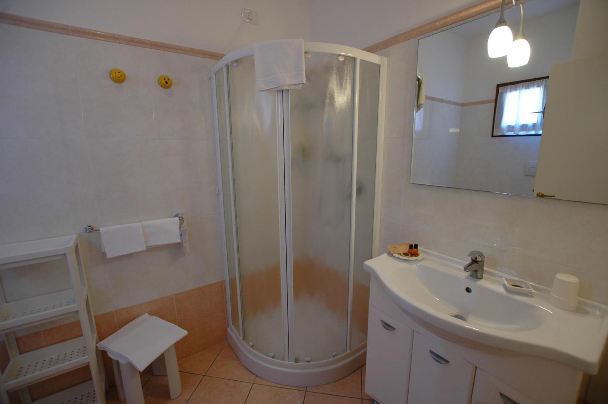 Hotel Mistral Marina di Campo Oda fotoğraf