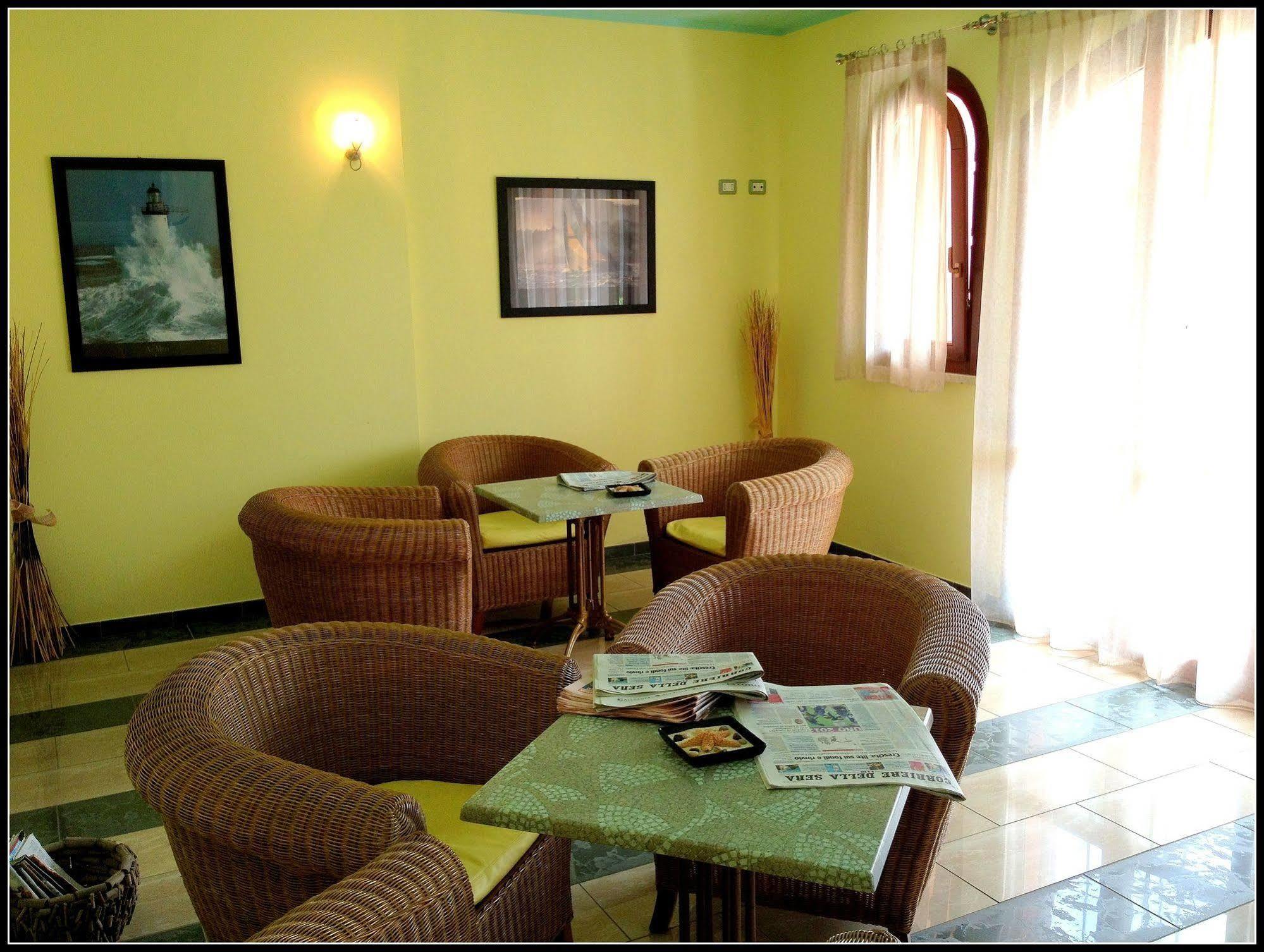 Hotel Mistral Marina di Campo Dış mekan fotoğraf